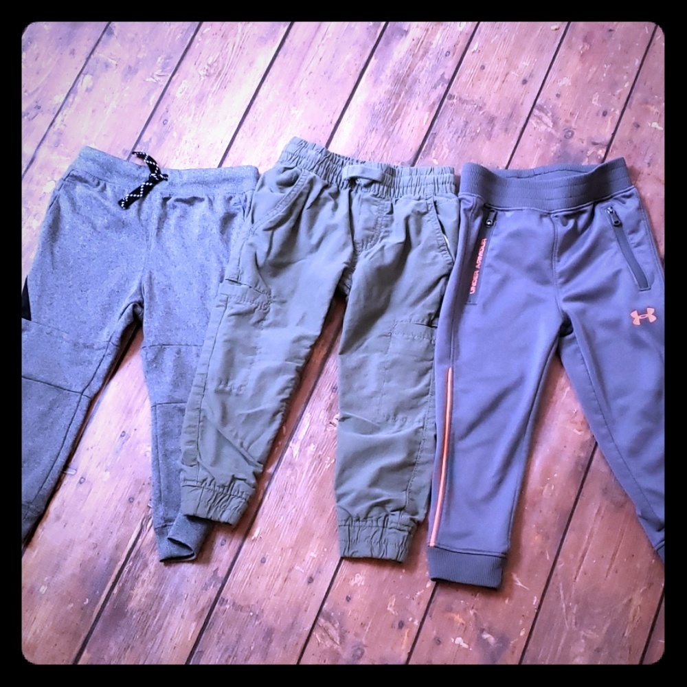 Lot of (3) 2t pants Tucker and Tate Under Armour
